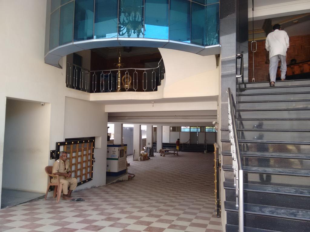 Hotel Chithra Kânyâkumârî Extérieur photo